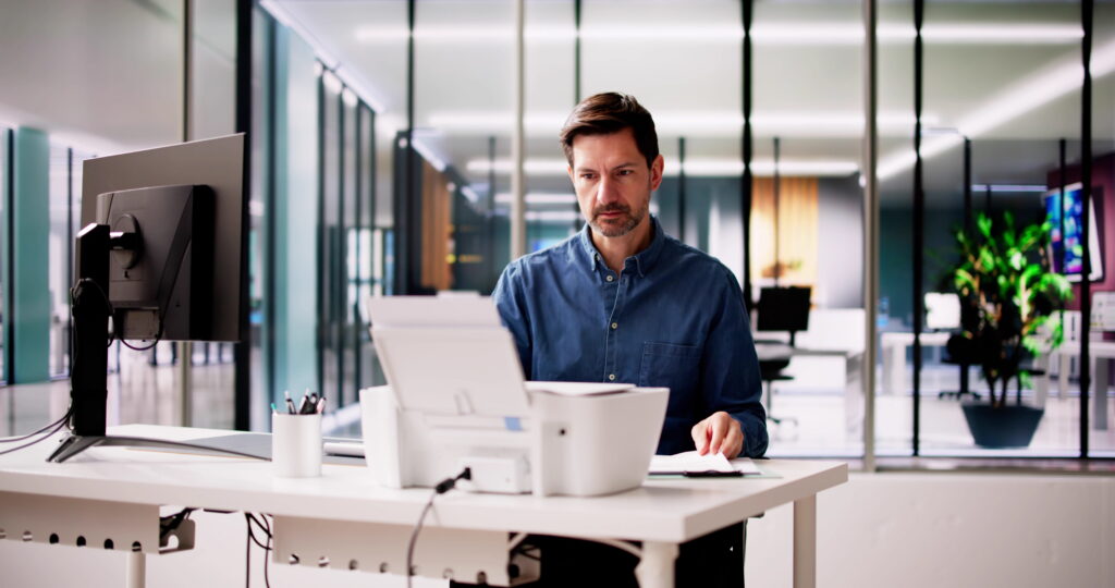 BtoB営業におけるFAXDMの文面作成・レイアウトのコツを紹介のアイキャッチ画像